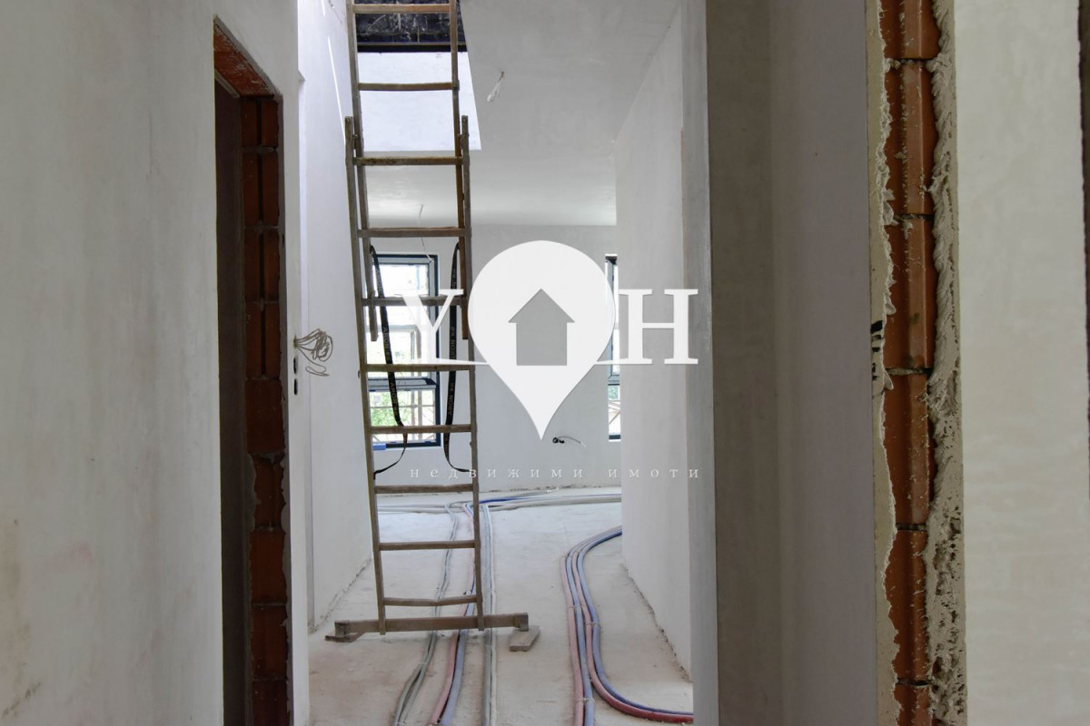 Продава 3-стаен София 78151