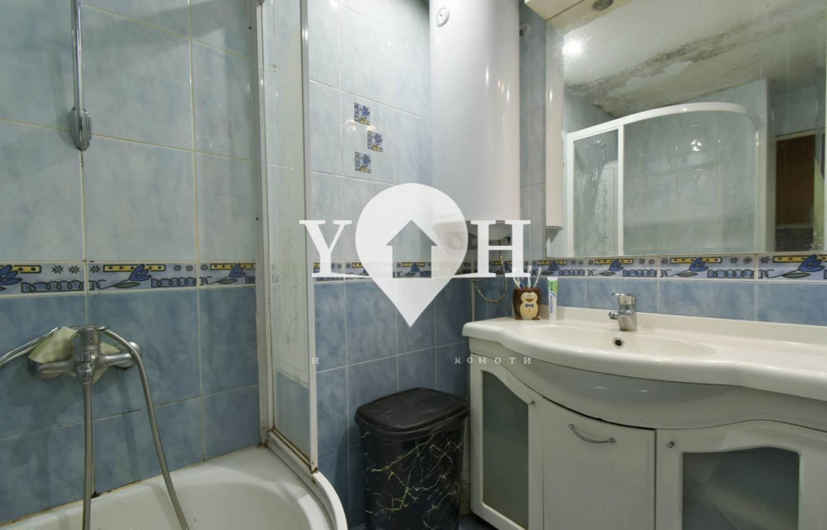 Продава 3-стаен София 77813