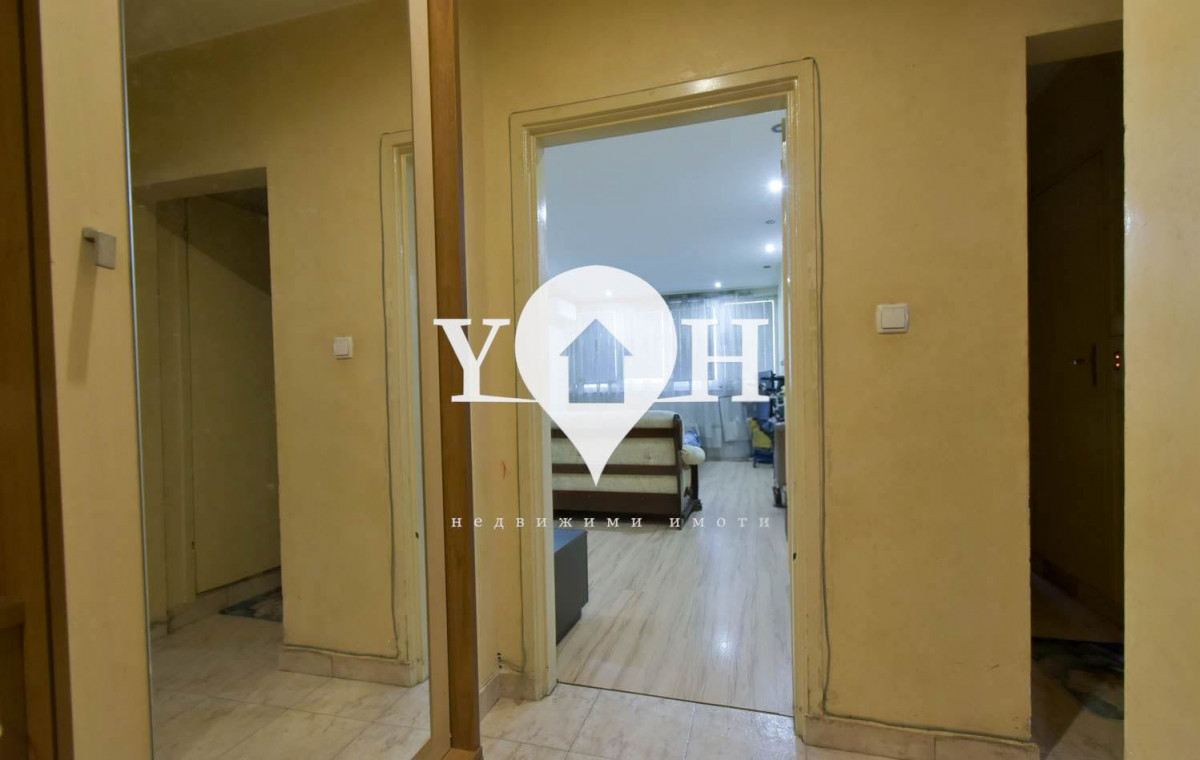 Продава 3-стаен София 77813