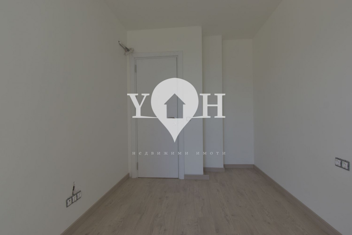 Продава 3-стаен София 77802