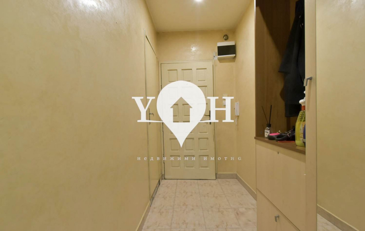 Продава 3-стаен София 77813