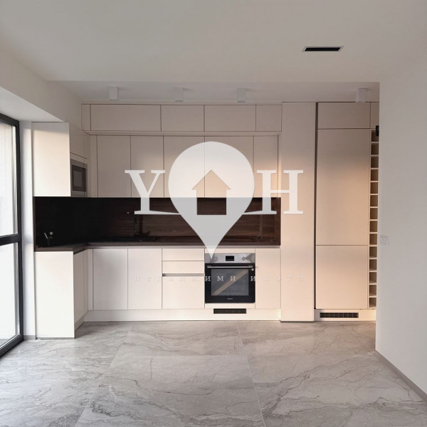 Продава 3-стаен София 78180